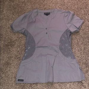 Rampage scrub top